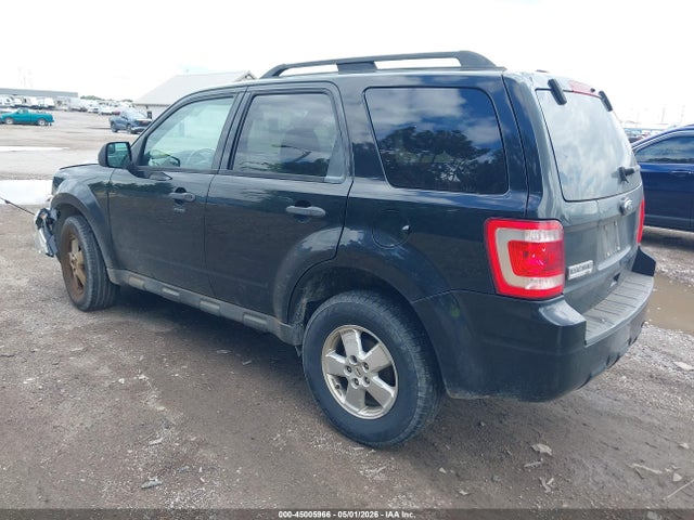 45005966 :رقم المزاد ، 1FMCU0D79AKC61489 vin ، 2010 Ford Escape Xlt مزاد بيع