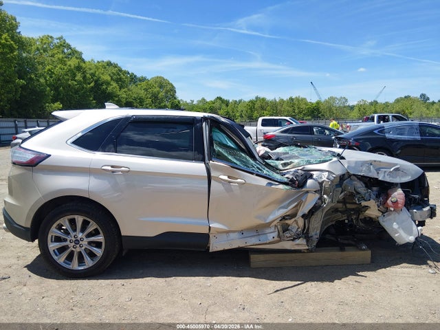 45005970 :رقم المزاد ، 2FMPK3K82JBB48708 vin ، 2018 Ford Edge Titanium مزاد بيع