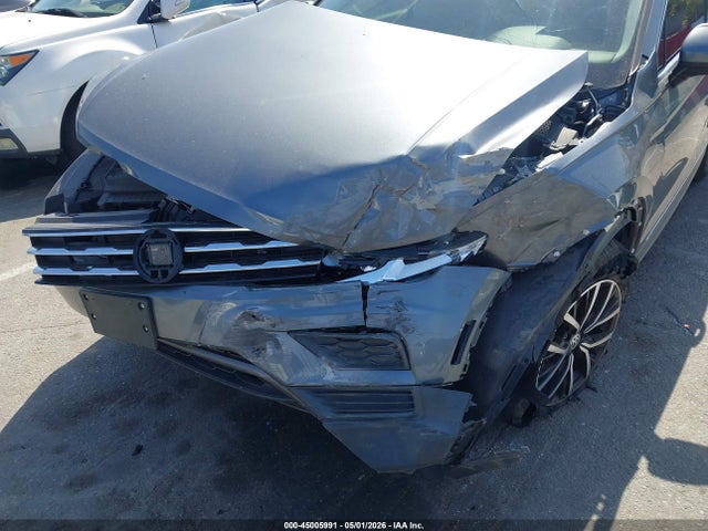 2021 Volkswagen Tiguan 2.0t Se/2.0t Se R-line Black/2.0t Sel მანქანა იყიდება აუქციონზე, vin: 3VV3B7AX0MM128612, აუქციონის ნომერი: 45005991