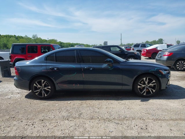Aukcja sprzedaży 2024 Volvo S60 B5 Core Dark Theme, vin: 7JRL12FK3RG327318, numer aukcji: 45005995