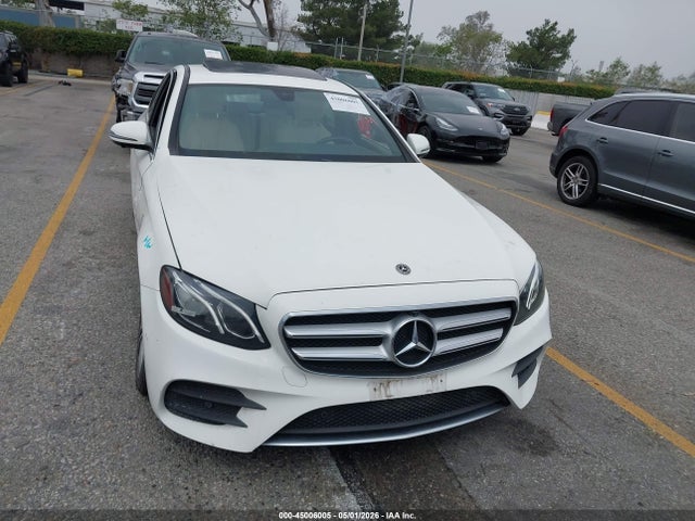 45006005 :رقم المزاد ، WDDZF4JB9KA622029 vin ، 2019 Mercedes-benz E 300 مزاد بيع