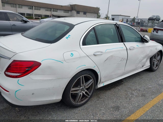 45006005 :رقم المزاد ، WDDZF4JB9KA622029 vin ، 2019 Mercedes-benz E 300 مزاد بيع