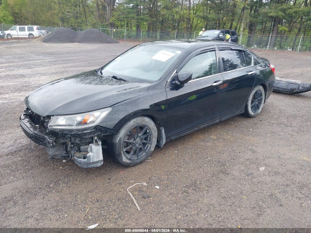 45006044 :رقم المزاد ، 1HGCR2E57FA015263 vin ، 2015 Honda Accord Sport مزاد بيع