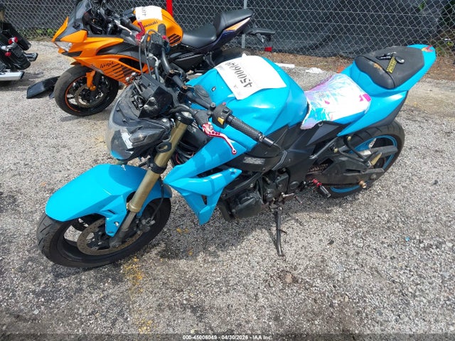 Suzuki GSX-S750 2016 JS1GR7NA2G2100351 Image 2