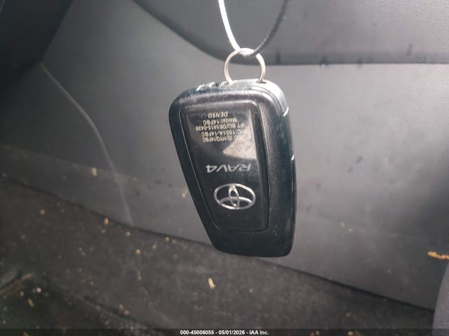 Aukcja sprzedaży 2021 Toyota Rav4 Xle Premium, vin: 2T3C1RFV2MC103781, numer aukcji: 45006055