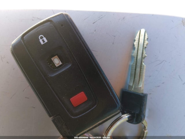 Продажа на аукционе авто 2006 Toyota Prius, vin: JTDKB20U763201564, номер лота: 45006066