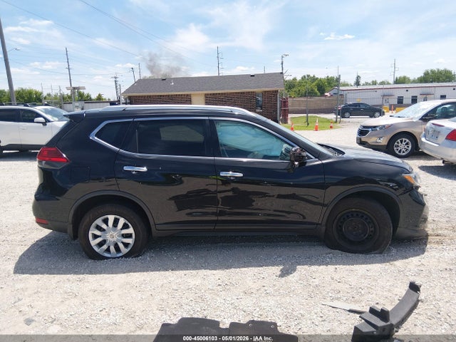 45006103 :رقم المزاد ، KNMAT2MV3HP584572 vin ، 2017 Nissan Rogue S مزاد بيع