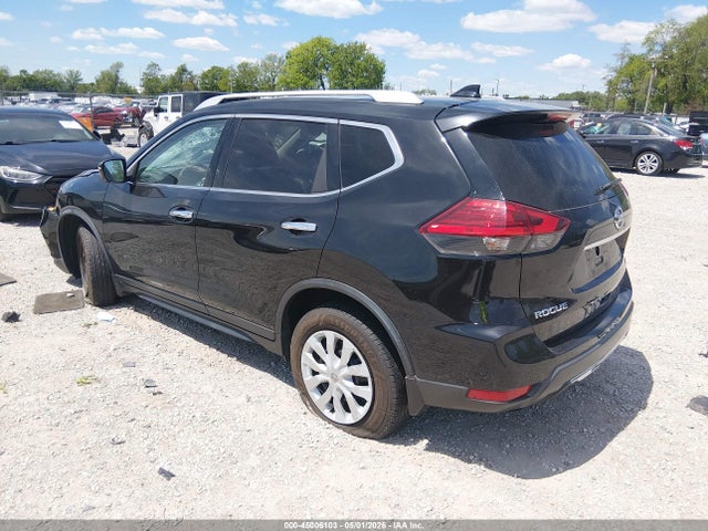 45006103 :رقم المزاد ، KNMAT2MV3HP584572 vin ، 2017 Nissan Rogue S مزاد بيع