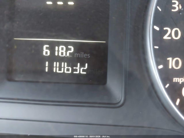 45006110 :رقم المزاد ، 3VWRZ7AJ8AM132657 vin ، 2010 Volkswagen Jetta Limited Edition مزاد بيع