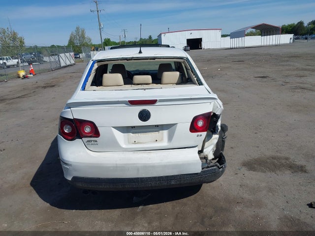 45006110 :رقم المزاد ، 3VWRZ7AJ8AM132657 vin ، 2010 Volkswagen Jetta Limited Edition مزاد بيع