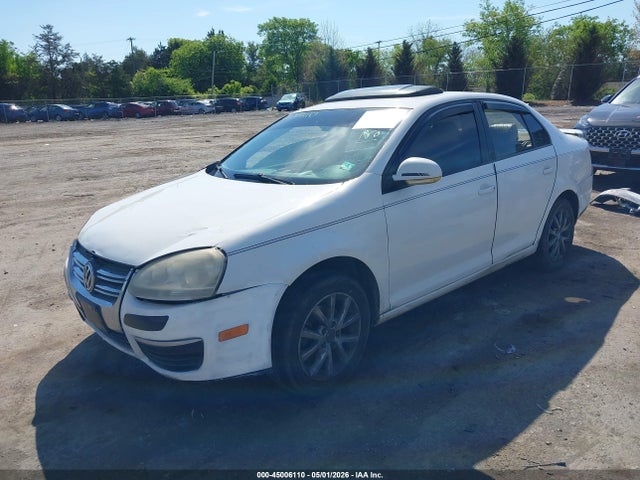 45006110 :رقم المزاد ، 3VWRZ7AJ8AM132657 vin ، 2010 Volkswagen Jetta Limited Edition مزاد بيع