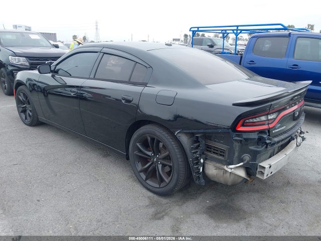 2015 Dodge Charger Se მანქანა იყიდება აუქციონზე, vin: 2C3CDXBG0FH775833, აუქციონის ნომერი: 45006111