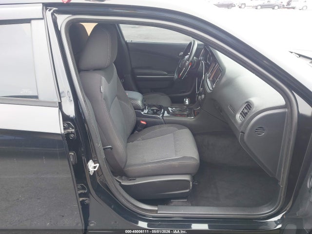 2015 Dodge Charger Se მანქანა იყიდება აუქციონზე, vin: 2C3CDXBG0FH775833, აუქციონის ნომერი: 45006111