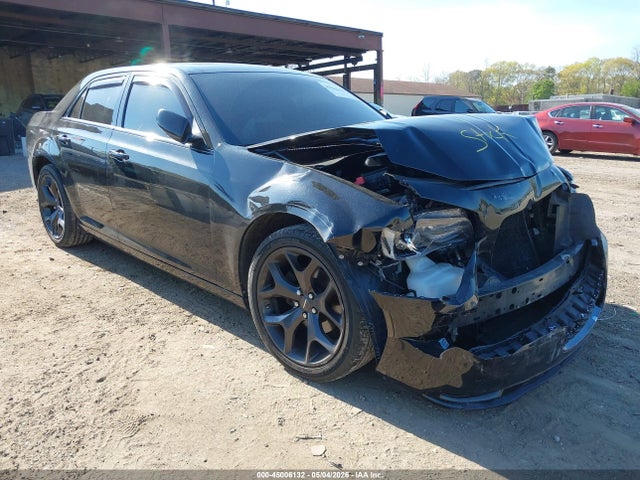 2022 Chrysler 300 S მანქანა იყიდება აუქციონზე, vin: 2C3CCABG3NH187021, აუქციონის ნომერი: 45006132