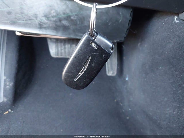 2022 Chrysler 300 S მანქანა იყიდება აუქციონზე, vin: 2C3CCABG3NH187021, აუქციონის ნომერი: 45006132