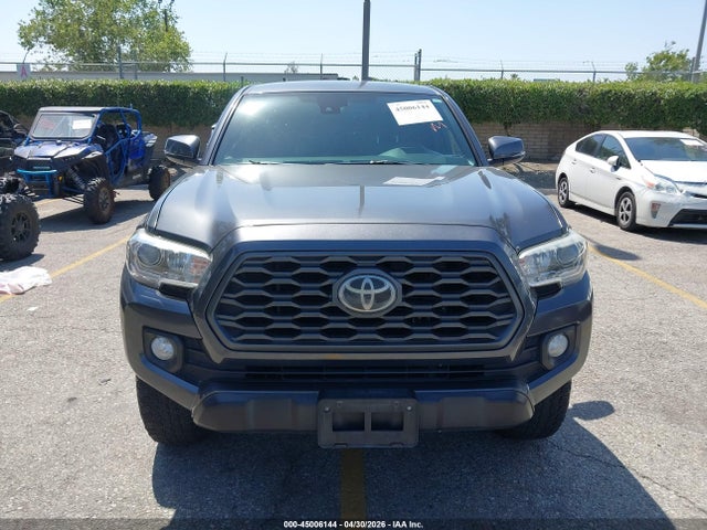 3TMAZ5CN2LM127896 Toyota Tacoma Trd Off-road