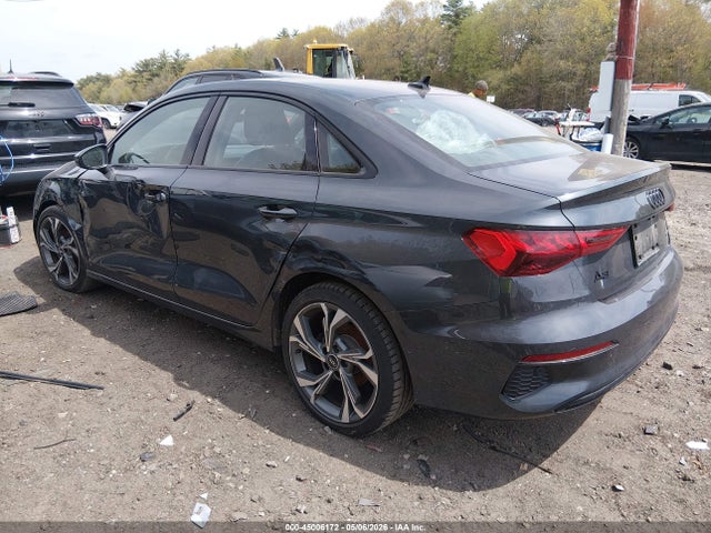 45006172 :رقم المزاد ، WAUHUDGY5NA019412 vin ، 2022 Audi A3 Premium Plus 40 Tfsi Quattro S Tronic مزاد بيع