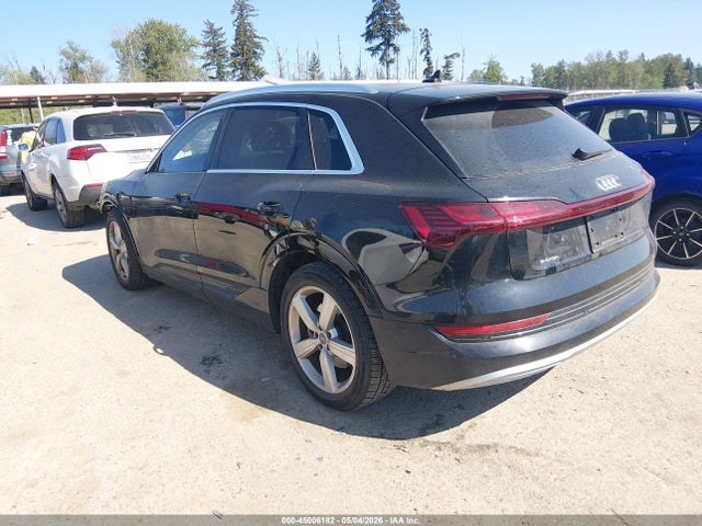 Aukcja sprzedaży 2019 Audi E-tron Premium Plus, vin: WA1VAAGE7KB010035, numer aukcji: 45006182