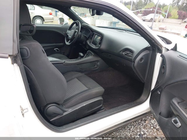 45006239 :رقم المزاد ، 2C3CDZAG0GH184741 vin ، 2016 Dodge Challenger Sxt مزاد بيع