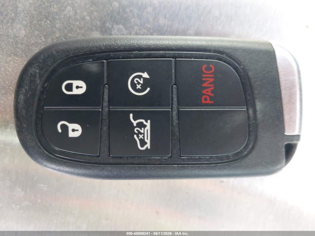 Продажа на аукционе авто 2018 Jeep Cherokee Latitude Plus Fwd, vin: 1C4PJLLB4JD504409, номер лота: 45006241