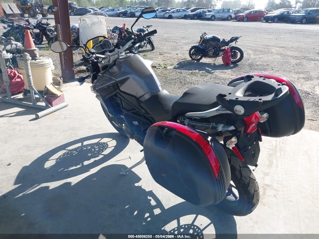 Triumph Motorcycle Tiger Explorer 2015 SMTF02XK0FJ683383 Image 3