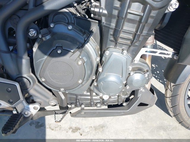 Triumph Motorcycle Tiger Explorer 2015 SMTF02XK0FJ683383 Image 8