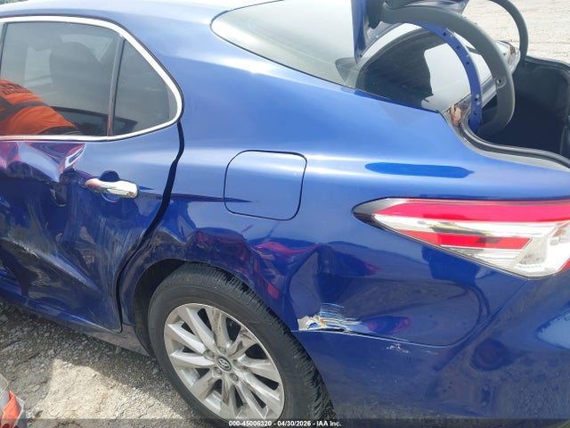 Aukcja sprzedaży 2018 Toyota Camry L/le/se/xle, vin: 4T1B11HK5JU591255, numer aukcji: 45006320