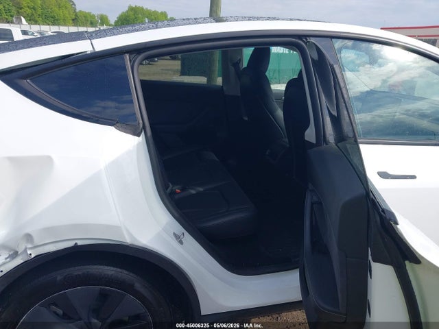 Продаж на аукціоні авто 2025 Tesla Model Y Long Range Dual Motor Rear-wheel Drive, vin: 7SAYGDED5SA357860, номер лоту: 45006325