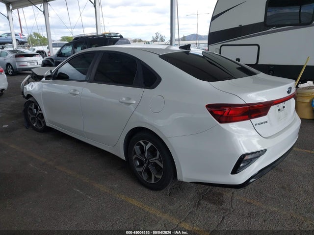 2019 Kia Forte Lxs მანქანა იყიდება აუქციონზე, vin: 3KPF24AD5KE040811, აუქციონის ნომერი: 45006353