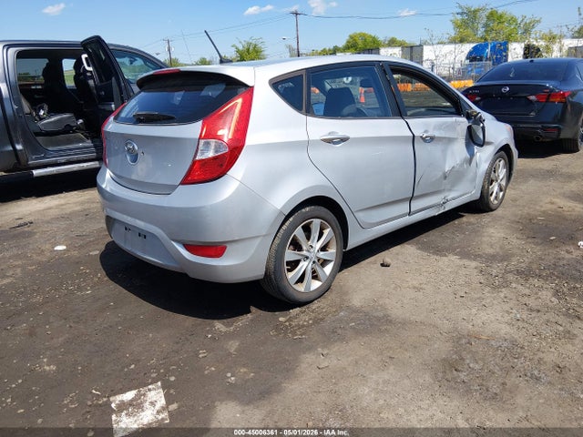2013 Hyundai Accent Se მანქანა იყიდება აუქციონზე, vin: KMHCU5AE6DU060836, აუქციონის ნომერი: 45006361