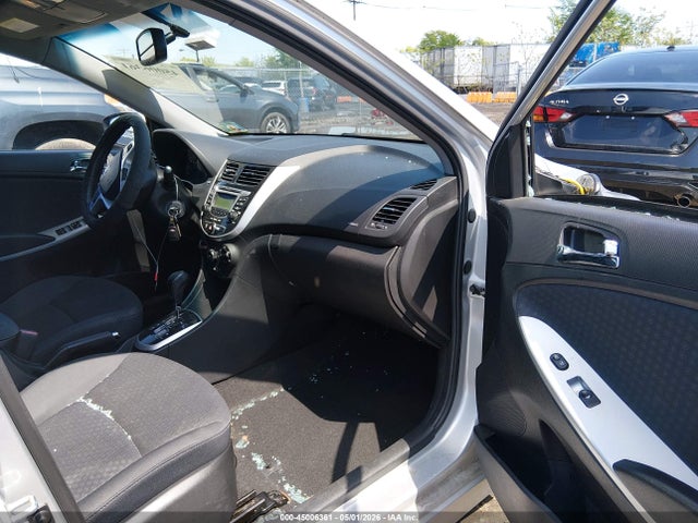 2013 Hyundai Accent Se მანქანა იყიდება აუქციონზე, vin: KMHCU5AE6DU060836, აუქციონის ნომერი: 45006361