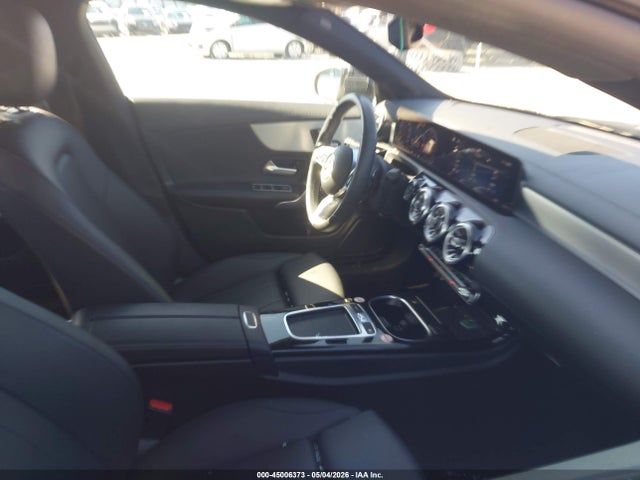 Auction sale of the 2025 Mercedes-benz Cla 250 Coupe, vin: W1K5J4GB8SN526695, lot number: 45006373