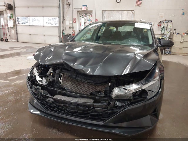 2021 Hyundai Elantra Sel მანქანა იყიდება აუქციონზე, vin: 5NPLM4AG1MH009495, აუქციონის ნომერი: 45006383