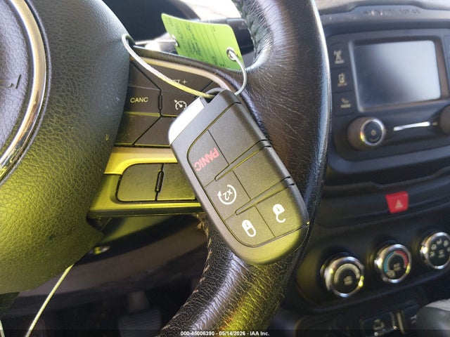 ZACCJABT5GPC51656 Jeep Renegade Latitude