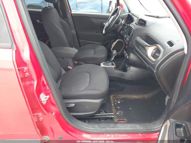 ZACCJABT5GPC51656 Jeep Renegade Latitude