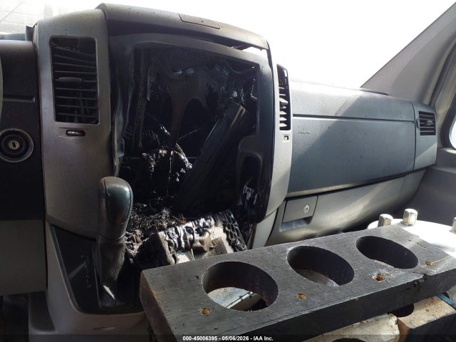 2010 Mercedes-benz Sprinter 3500 მანქანა იყიდება აუქციონზე, vin: WDAPF4CC8A9433768, აუქციონის ნომერი: 45006395