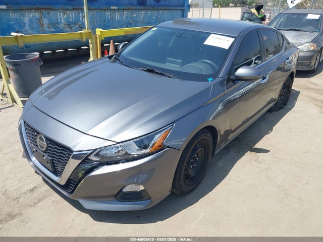 45006470 :رقم المزاد ، 1N4BL4BV5LC223031 vin ، 2020 Nissan Altima S Fwd مزاد بيع
