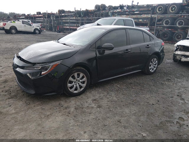 Toyota COROLLA LE 2022 JTDEPMAE4NJ229690 Image 2