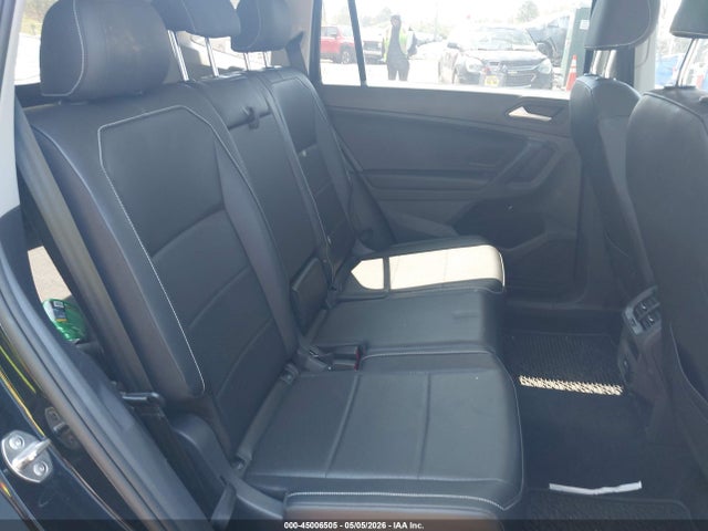 Продажа на аукционе авто 2021 Volkswagen Tiguan 2.0t Se/2.0t Se R-line Black/2.0t Sel, vin: 3VV2B7AXXMM060914, номер лота: 45006505