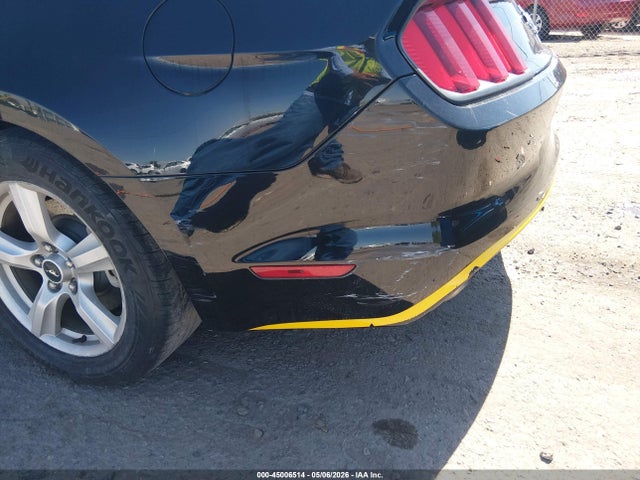 1FA6P8AM3H5277428 Ford Mustang V6