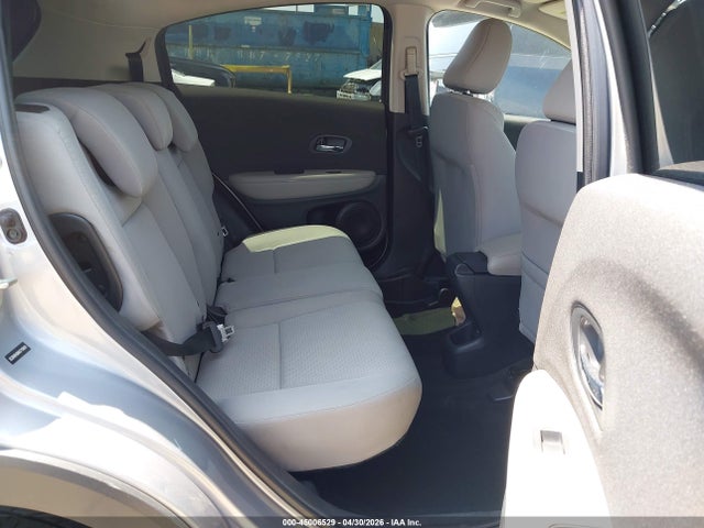 3CZRU5H36KG715820 Honda HR-V LX