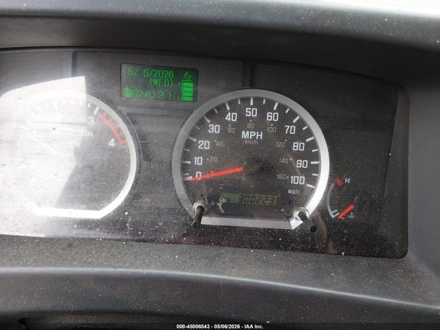 45006543 :رقم المزاد ، JALE5W162H7301187 vin ، 2017 Isuzu Nrr Dsl Reg At مزاد بيع