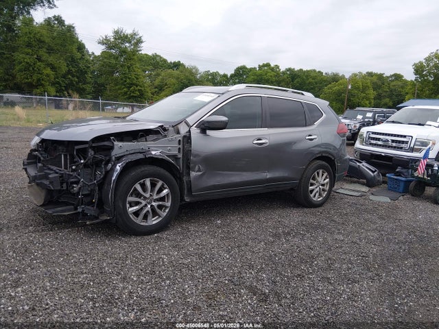 2018 Nissan Rogue Sv მანქანა იყიდება აუქციონზე, vin: JN8AT2MT8JW490475, აუქციონის ნომერი: 45006548