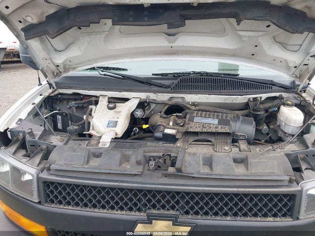 1GB0GSFG0K1181372 Chevrolet Express Cutaway 4500 Van