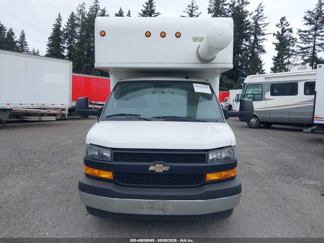 1GB0GSFG0K1181372 Chevrolet Express Cutaway 4500 Van
