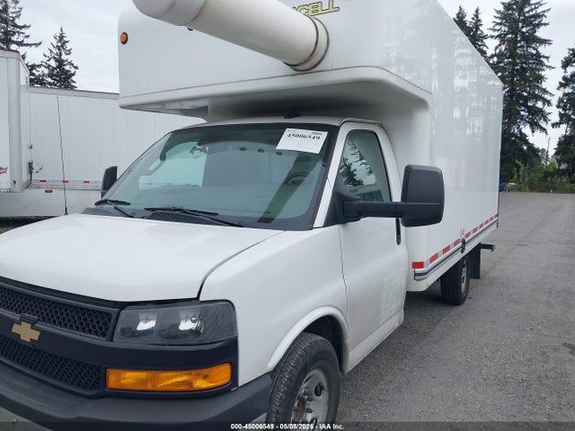 1GB0GSFG0K1181372 Chevrolet Express Cutaway 4500 Van