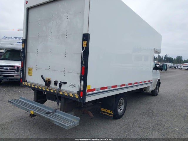1GB0GSFG0K1181372 Chevrolet Express Cutaway 4500 Van