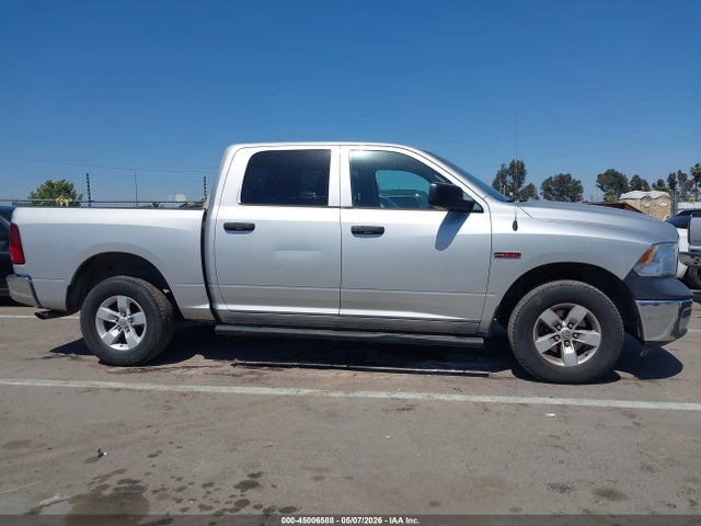 45006588 :رقم المزاد ، 1C6RR7KMXGS402765 vin ، 2016 Ram 1500 Tradesman مزاد بيع