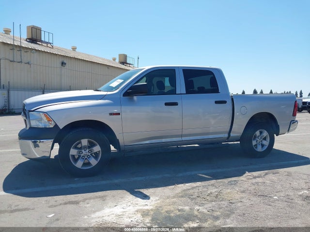 45006588 :رقم المزاد ، 1C6RR7KMXGS402765 vin ، 2016 Ram 1500 Tradesman مزاد بيع