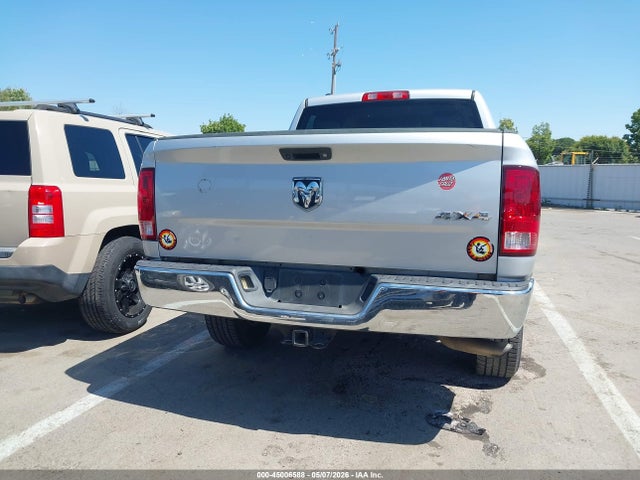 45006588 :رقم المزاد ، 1C6RR7KMXGS402765 vin ، 2016 Ram 1500 Tradesman مزاد بيع